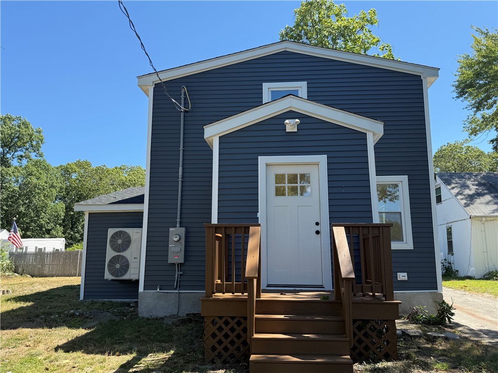 64 Ormsby Avenue Warwick, RI 02886 - Photo 2 of 18