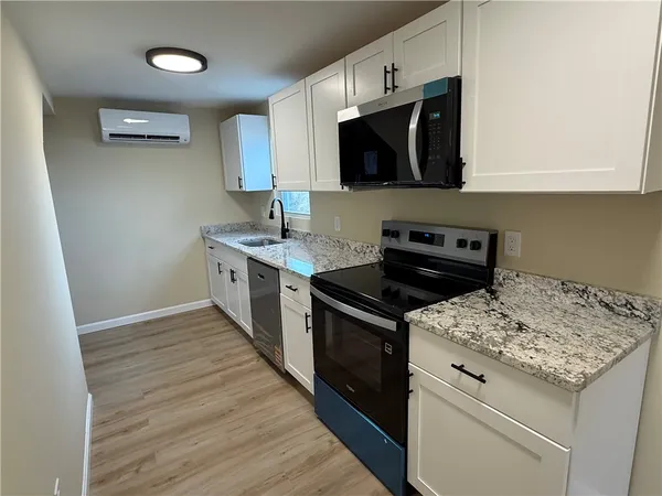 $399,900 | 64 Ormsby Avenue, Warwick, RI 02886