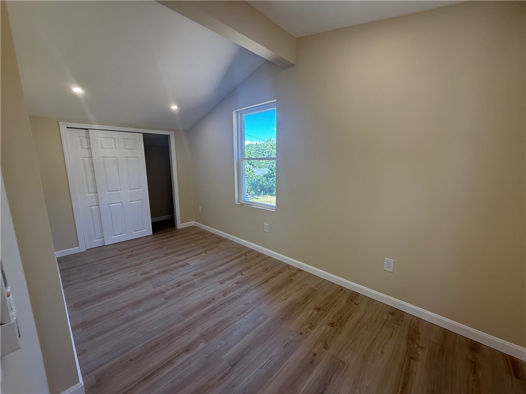 64 Ormsby Avenue Warwick, RI 02886 - Photo 9 of 18