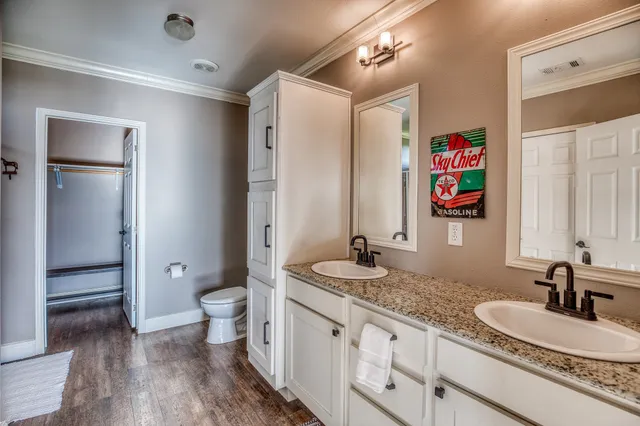 a view of outdoor space