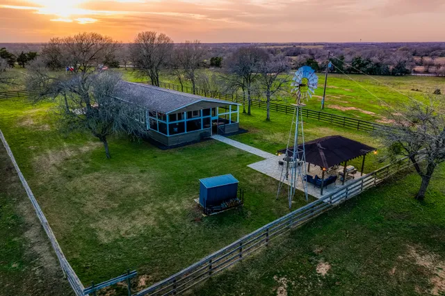 $1,224,999 | 12893 East State Highway 97, Waelder, TX 78959