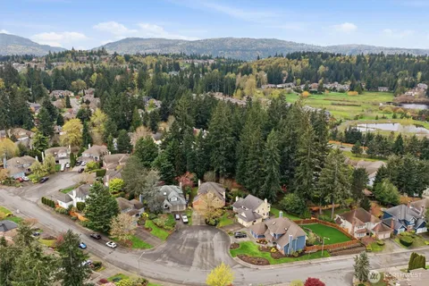 $1,525,000 | 3911 240th Place Southeast, Sammamish, WA 98029