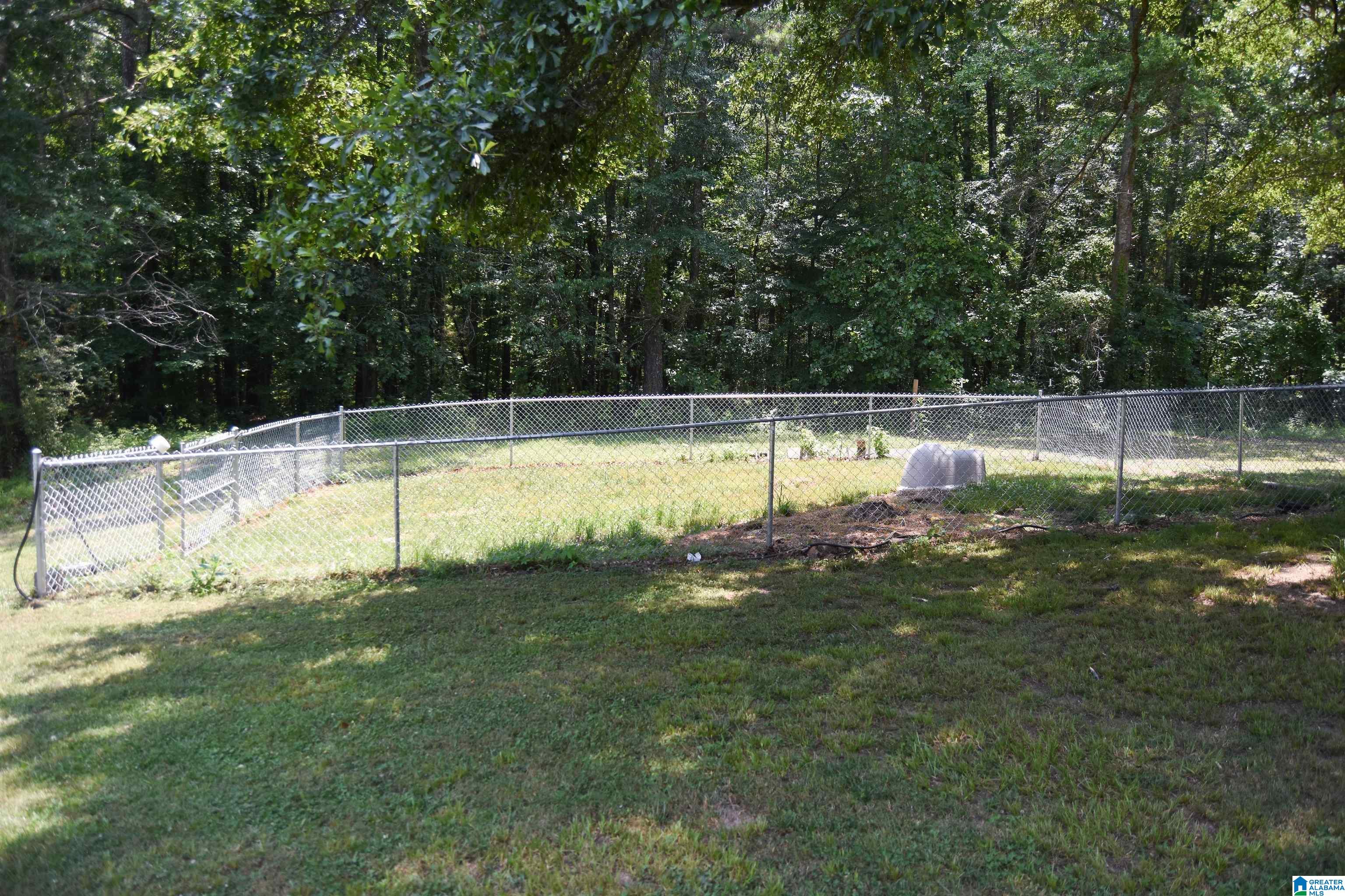 333 Shadow Lane Anniston, AL 36207 - Photo 8 of 50