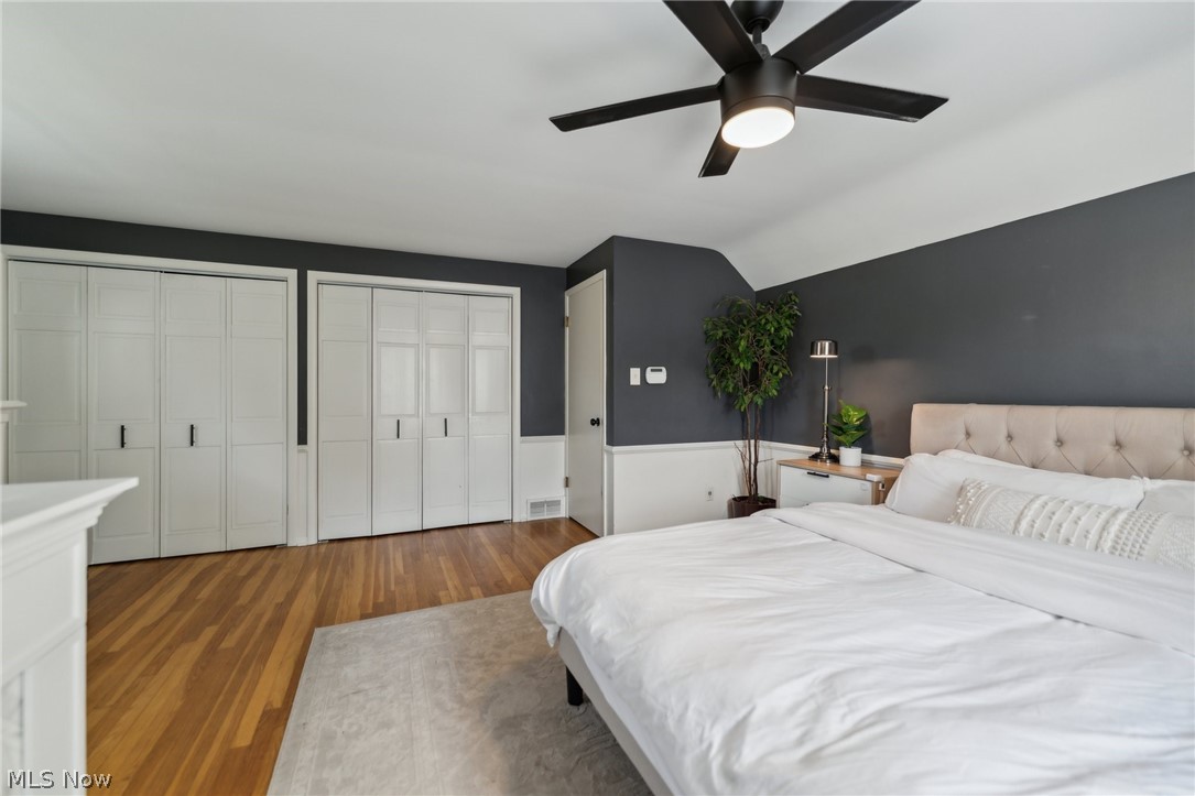 23399 Hardwick Road Beachwood, OH 44122 - Photo 18 of 37 Primary bedroom featuring double closets.