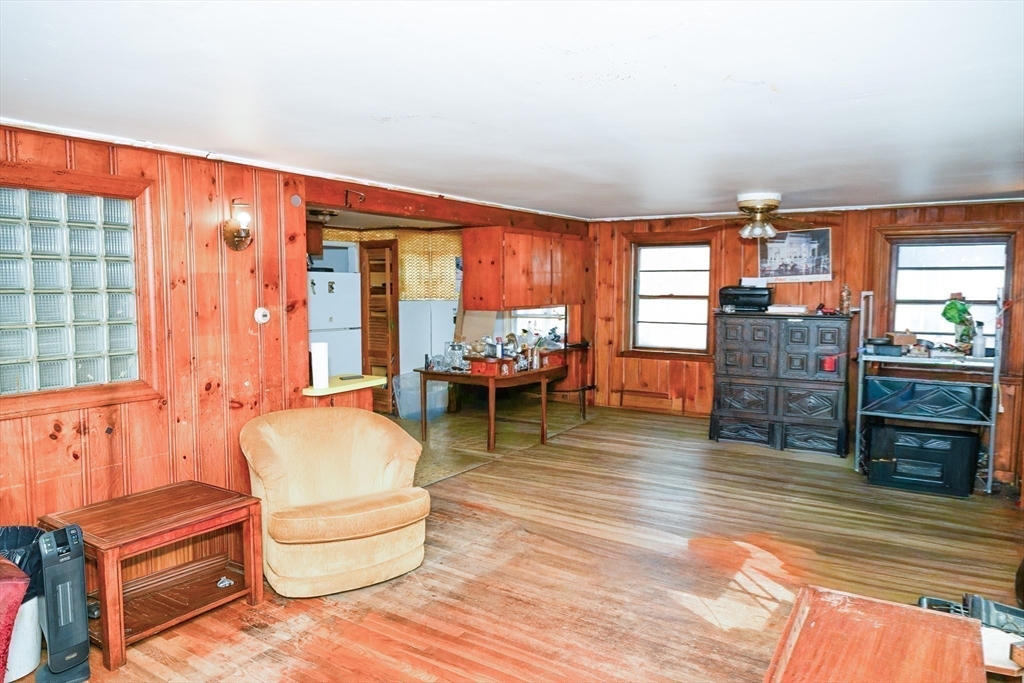 52 Bacon Street Natick, MA 01760 - Photo 13 of 24