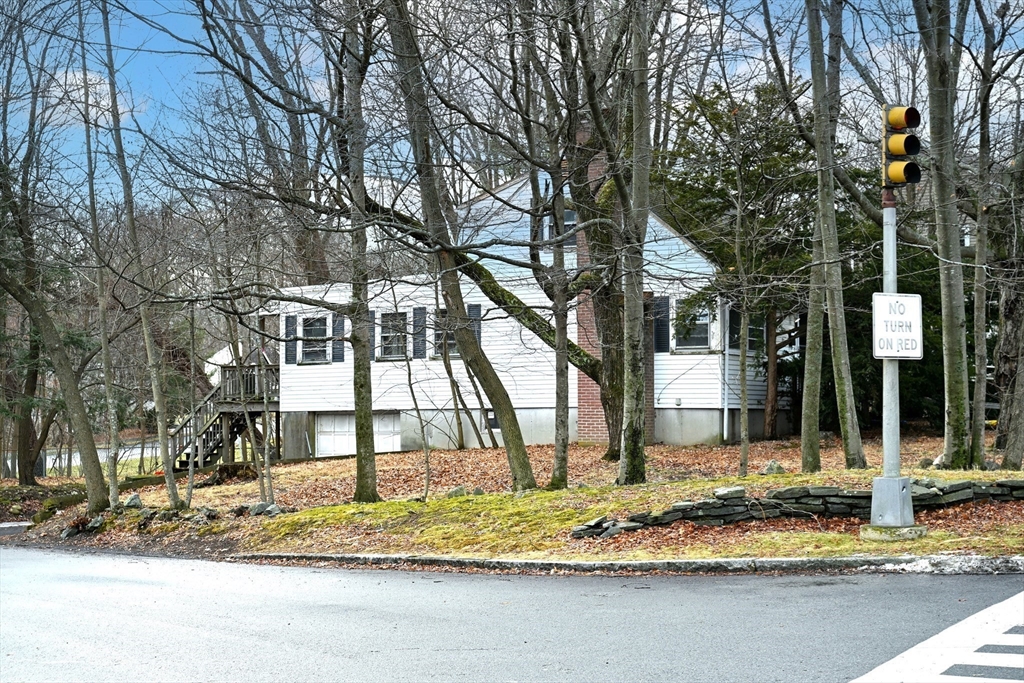 52 Bacon Street Natick, MA 01760 - Photo 8 of 24