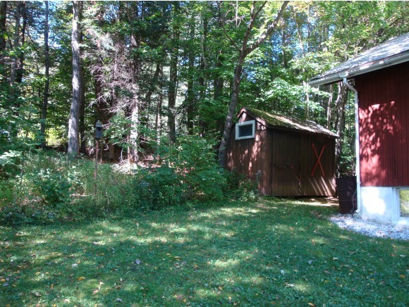150 Hilltop Road Londonderry, VT 05155 - Photo 20 of 22 Gallery Image 20