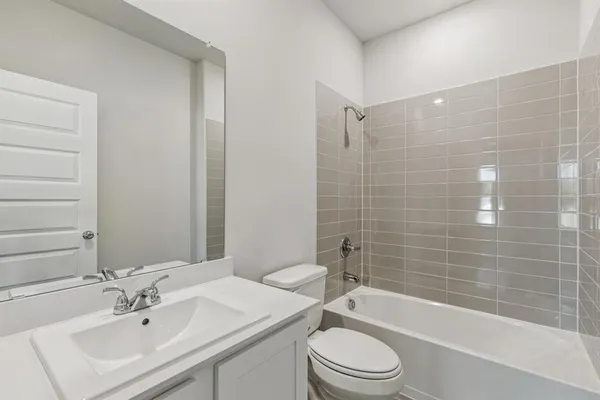 $454,990 | 1094 Dewy Lk Place, Lavon, TX 75166