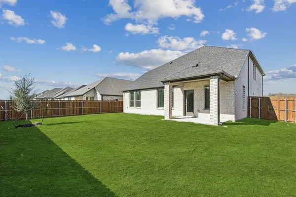 $454,990 | 1094 Dewy Lk Place, Lavon, TX 75166