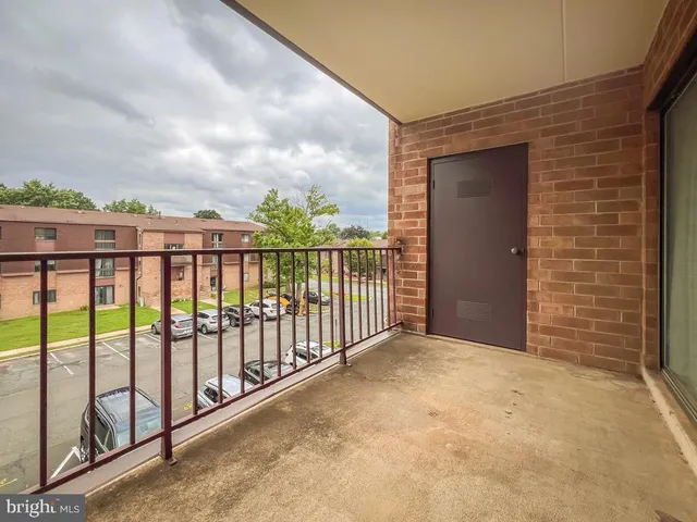 $285,000 | 6311 Delaire Landing Road, Unit 311, Philadelphia, PA 19114