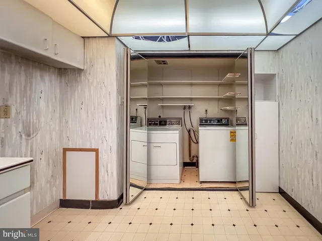 $285,000 | 6311 Delaire Landing Road, Unit 311, Philadelphia, PA 19114