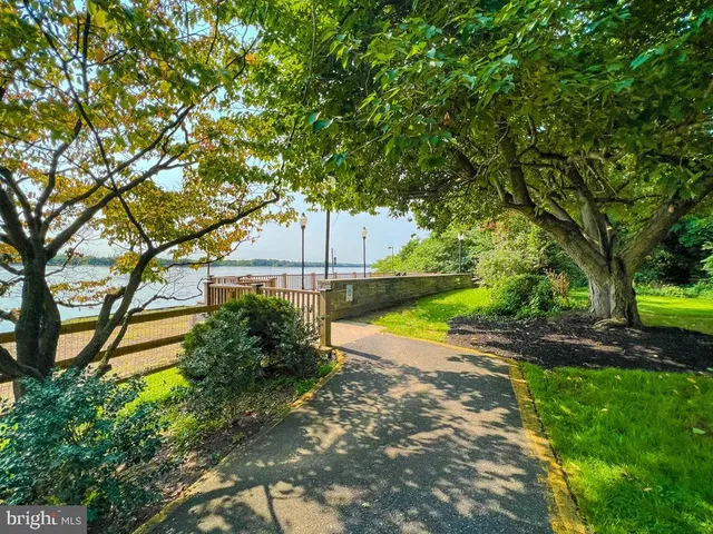 $285,000 | 6311 Delaire Landing Road, Unit 311, Philadelphia, PA 19114