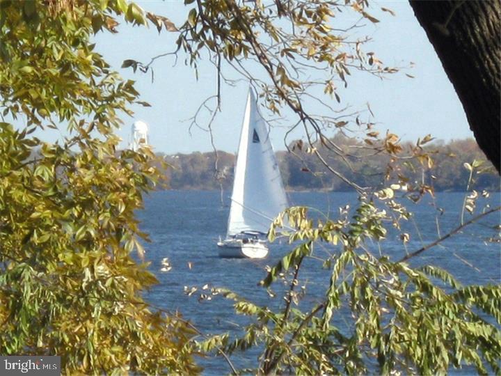 6311 Delaire Landing Road, Unit 311 Philadelphia, PA 19114 - Photo 41 of 41