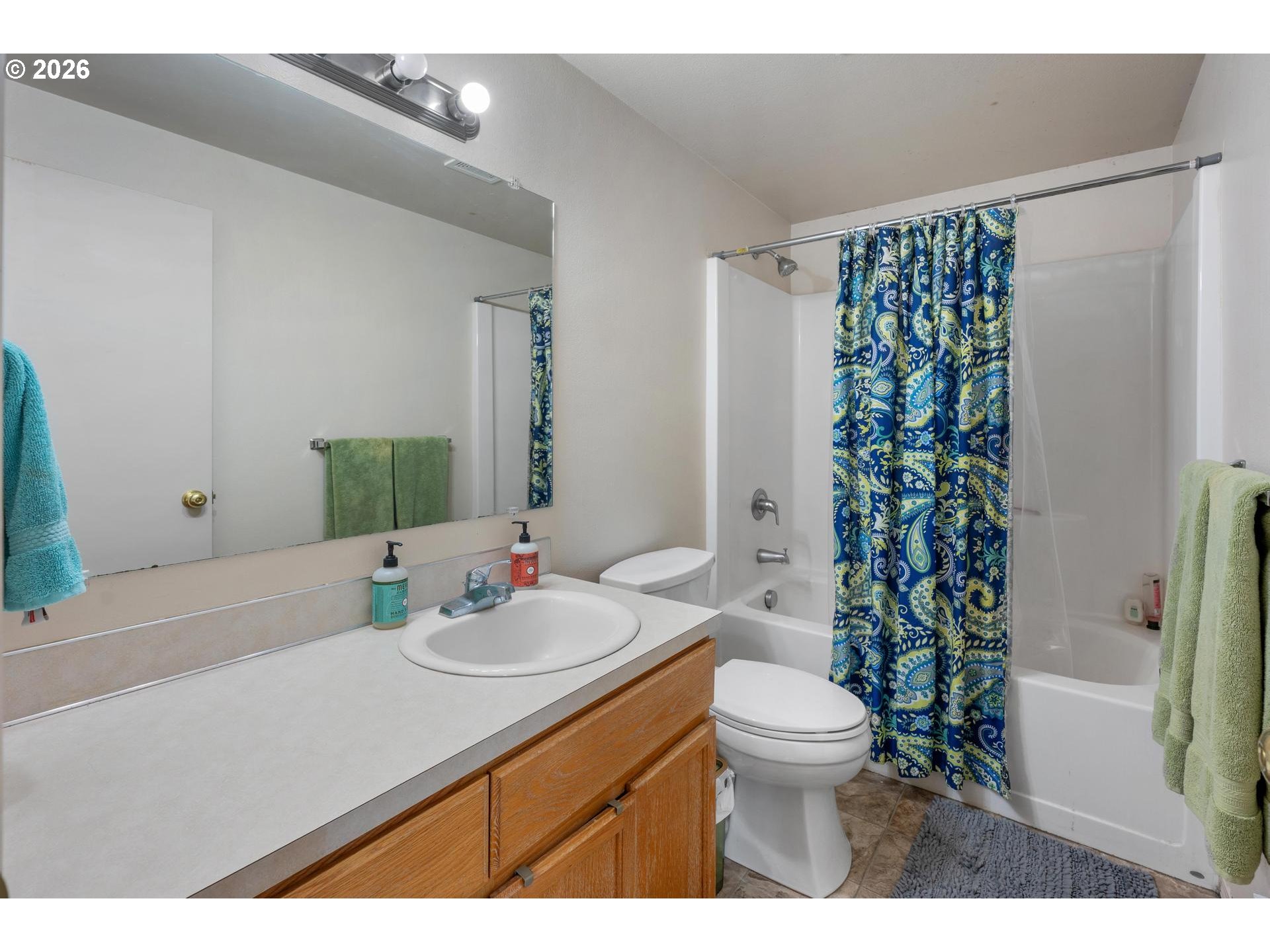 58905 Alexandra Lane St. Helens, OR 97051 - Photo 22 of 32 Bathroom