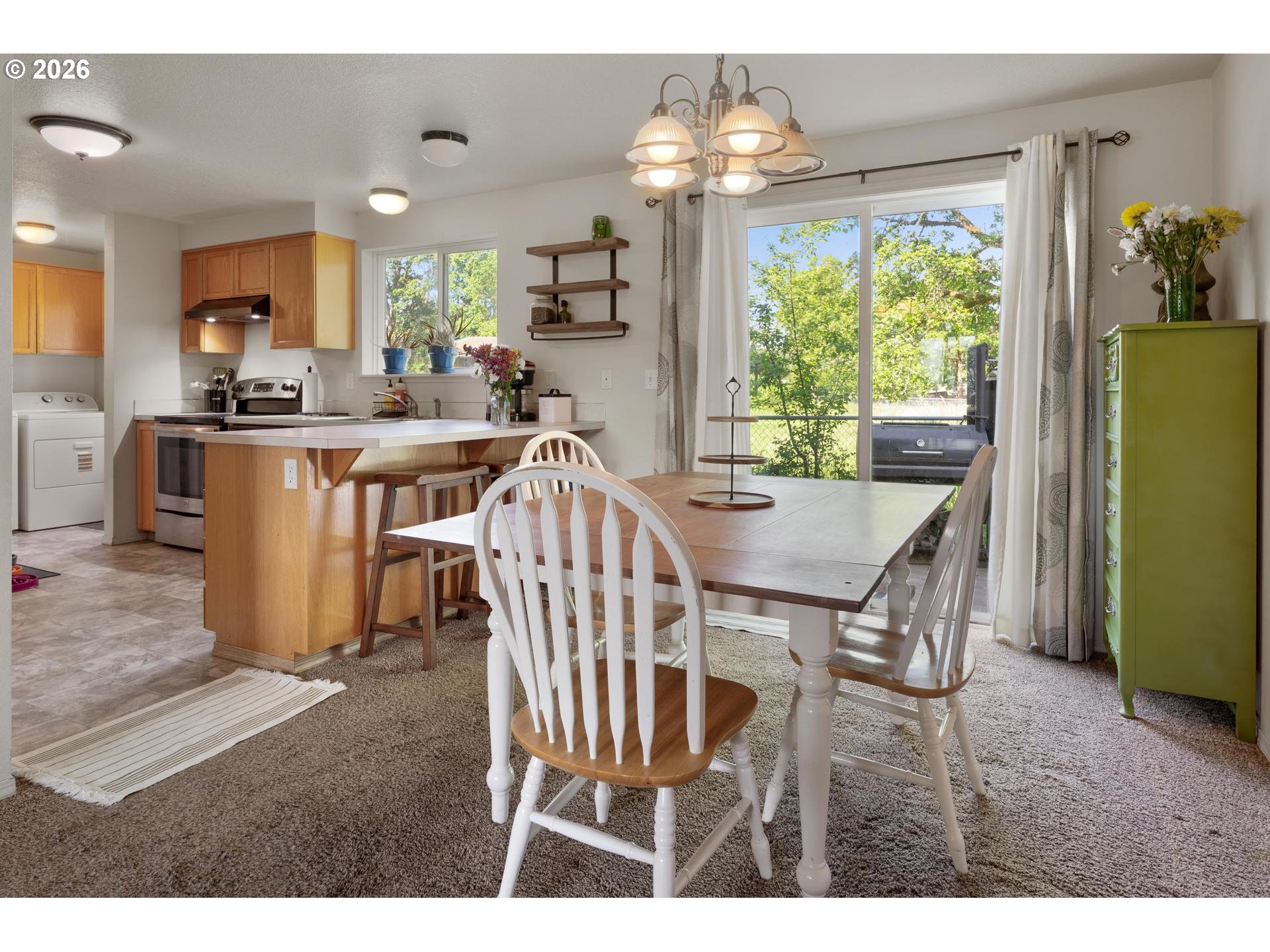 58905 Alexandra Lane St. Helens, OR 97051 - Photo 8 of 32 Dining Area