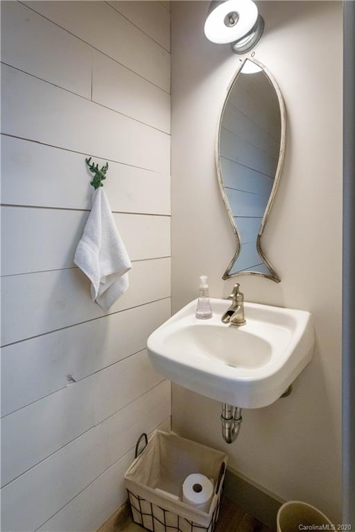 309 Peninsula Reserve Road Nebo, NC 28761 - Photo 14 of 41 Gallery Image 14