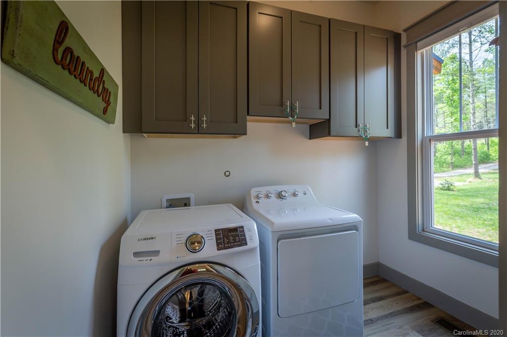 309 Peninsula Reserve Road Nebo, NC 28761 - Photo 15 of 41 Gallery Image 15