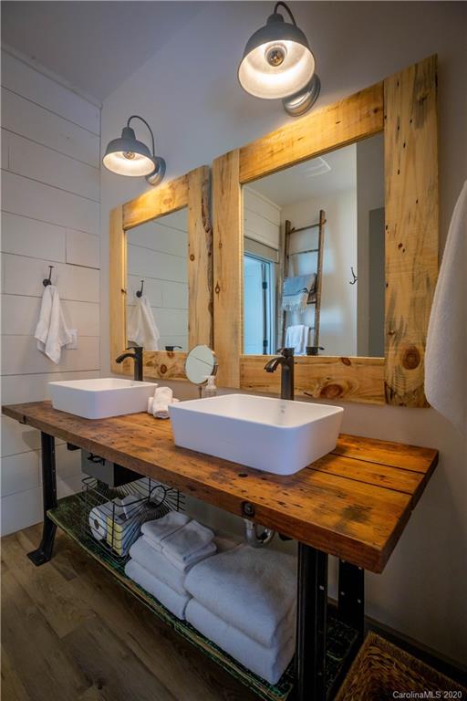 309 Peninsula Reserve Road Nebo, NC 28761 - Photo 27 of 41 Gallery Image 27
