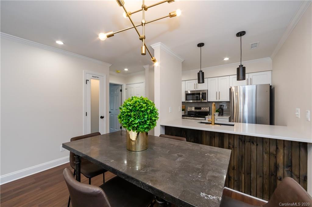 318 Queens Road, Unit 1 Charlotte, NC 28204 - Photo 14 of 41 Gallery Image 14