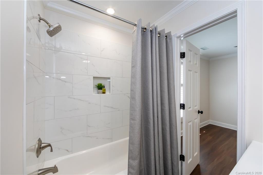 318 Queens Road, Unit 1 Charlotte, NC 28204 - Photo 32 of 41 Gallery Image 32