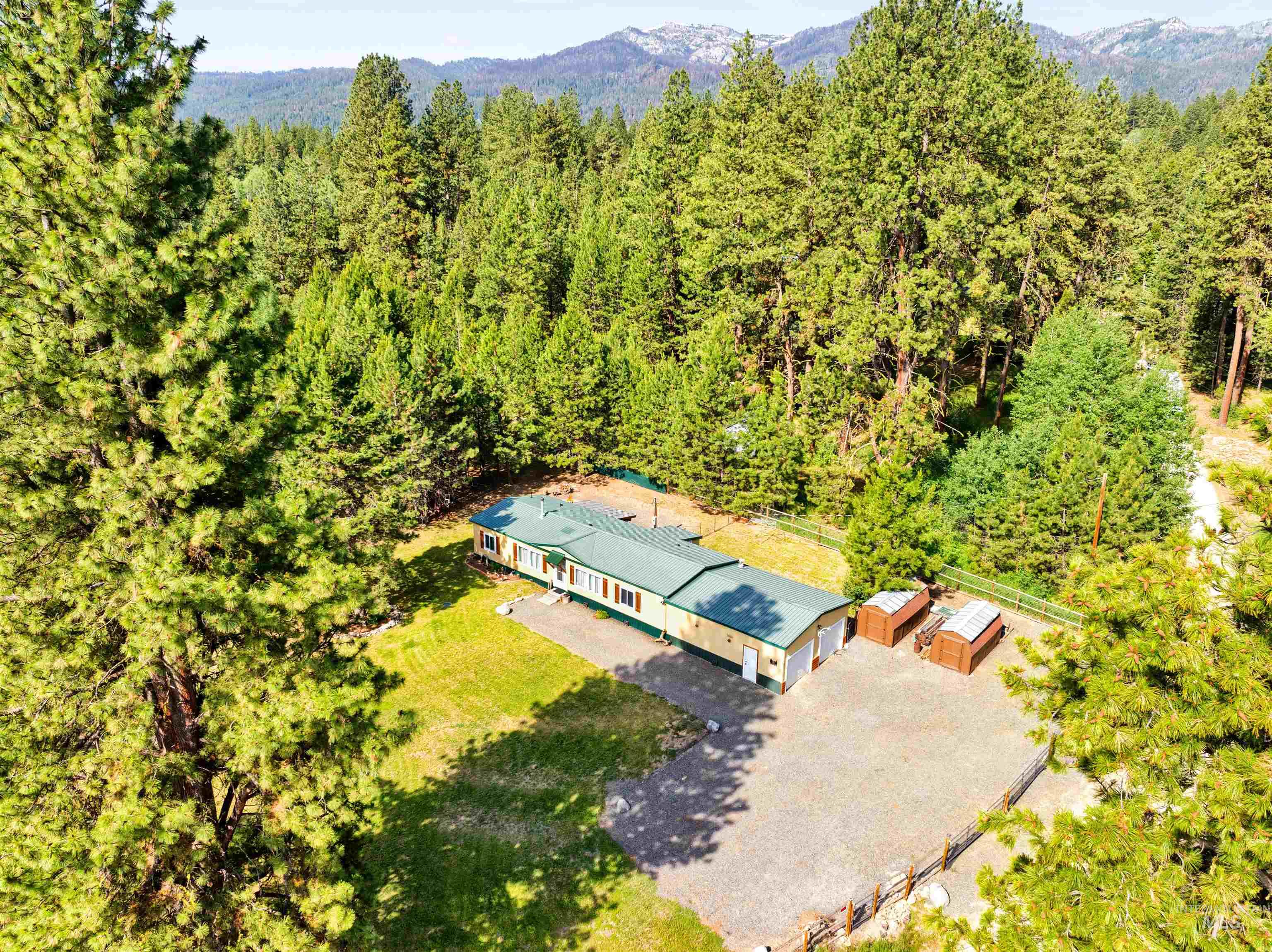 191 Bear Wallow Road Cascade, ID 83611 - Photo 30 of 43