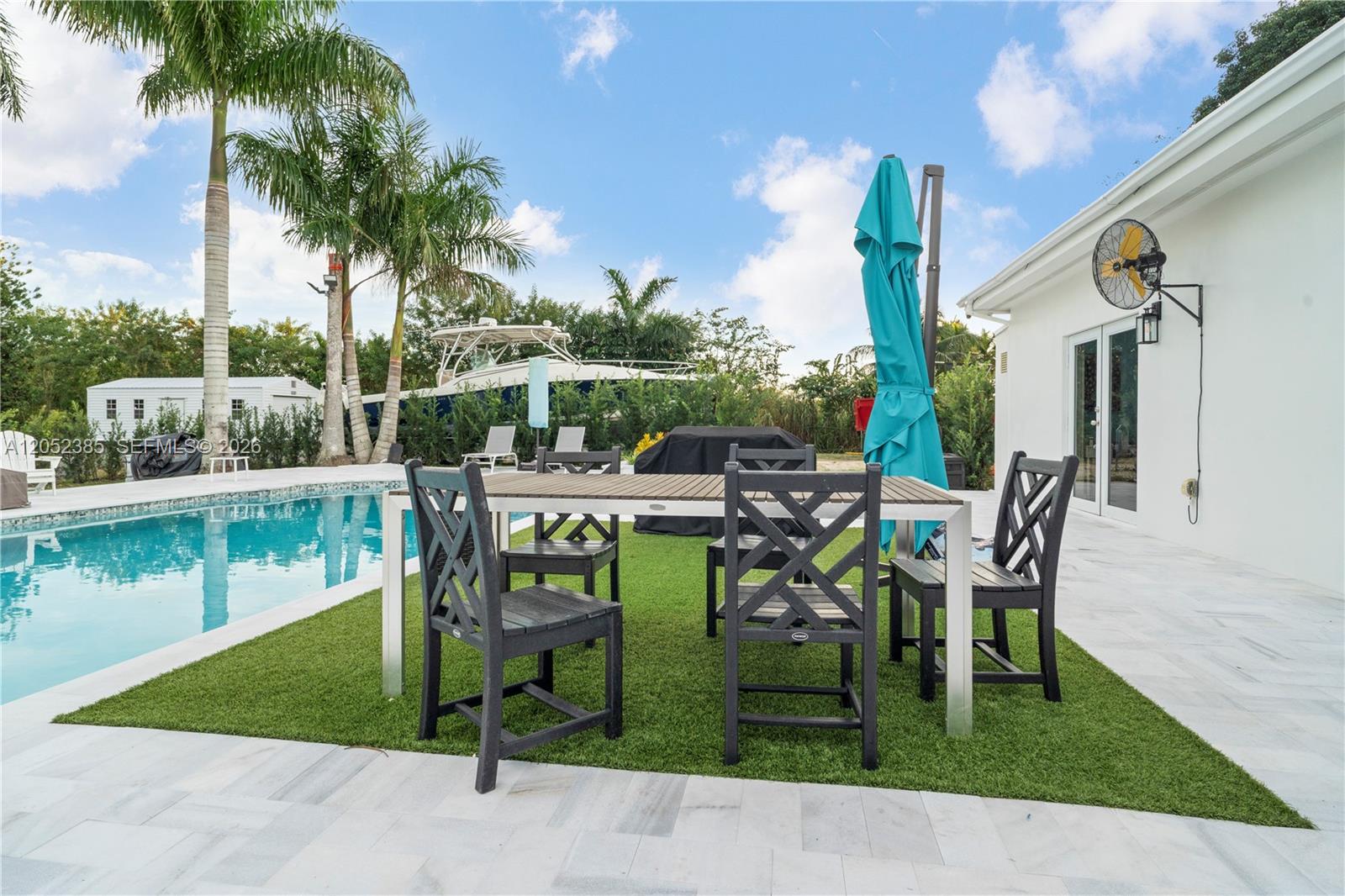 35220 Southwest 213th Avenue Homestead, FL 33034 - Photo 10 of 81
