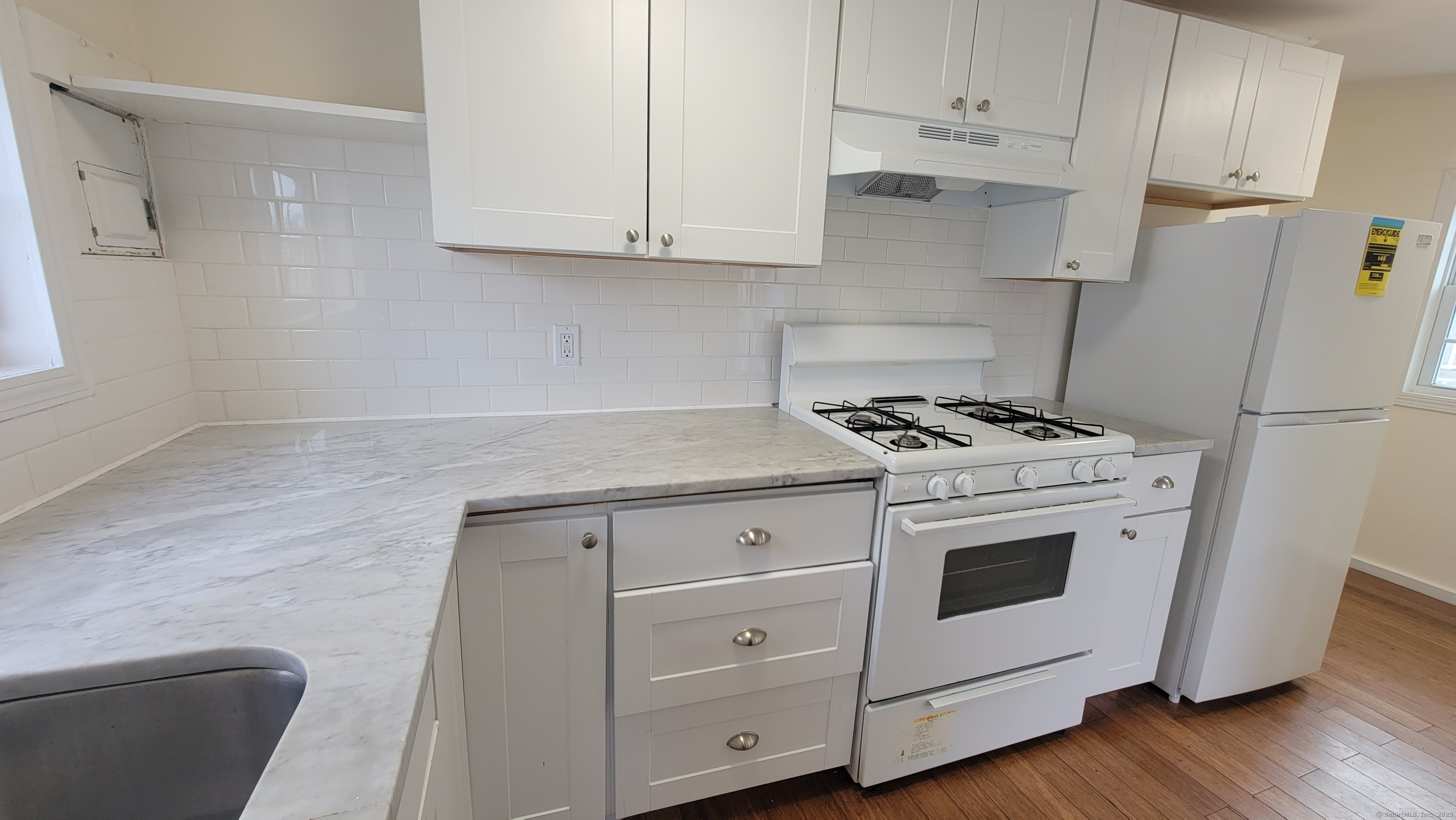 26 Melba Street Milford, CT 06460 - Photo 5 of 15