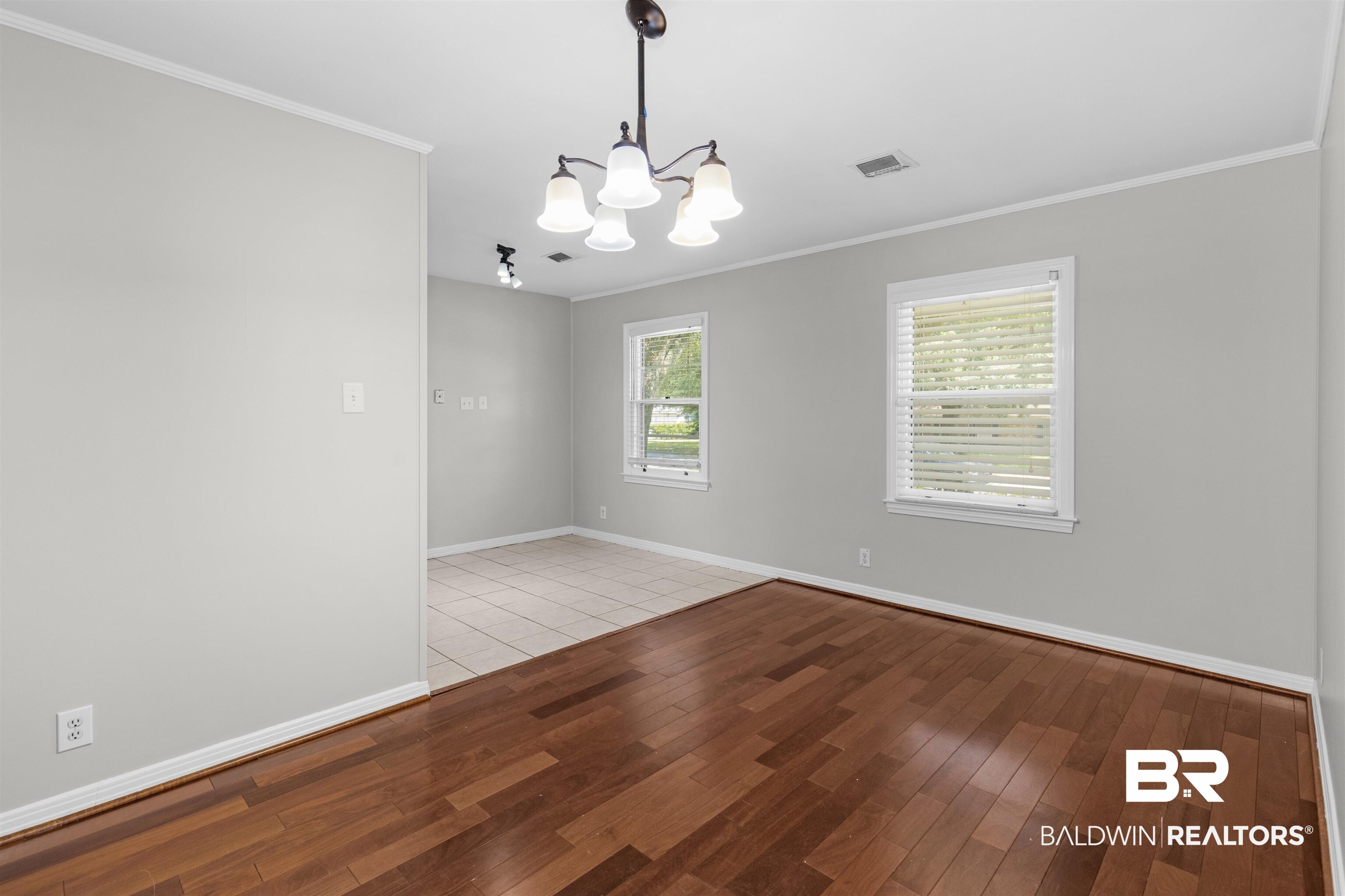 5114 Geoffrey Drive Mobile, AL 36693 - Photo 4 of 22