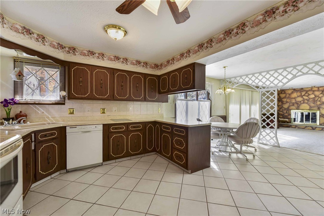 8429 West Pleasant Valley Road Parma, OH 44130 - Photo 13 of 34 Gallery Image 13