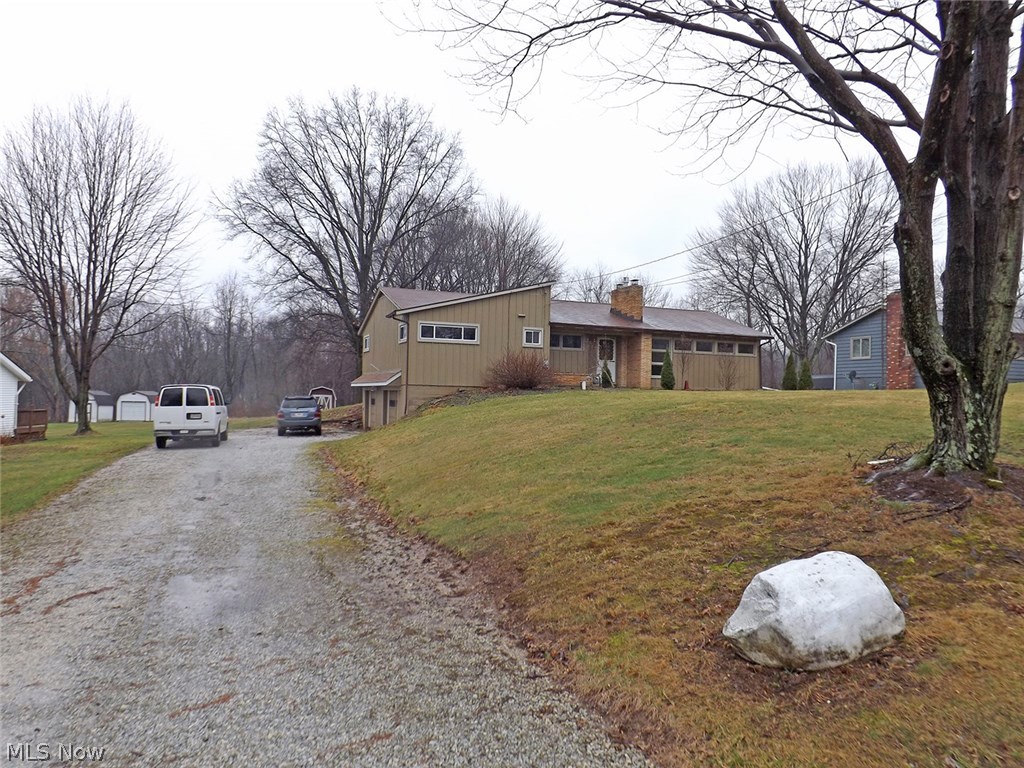 5914 Dailey Road New Franklin, OH 44319 - Photo 2 of 12 Gallery Image 2