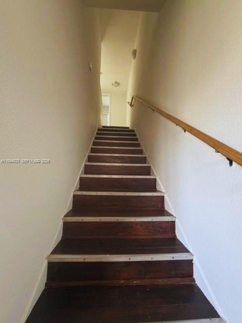 438 Northwest 84th Terrace, Unit 438 Miami, FL 33150 - Photo 14 of 20 a view of entryway