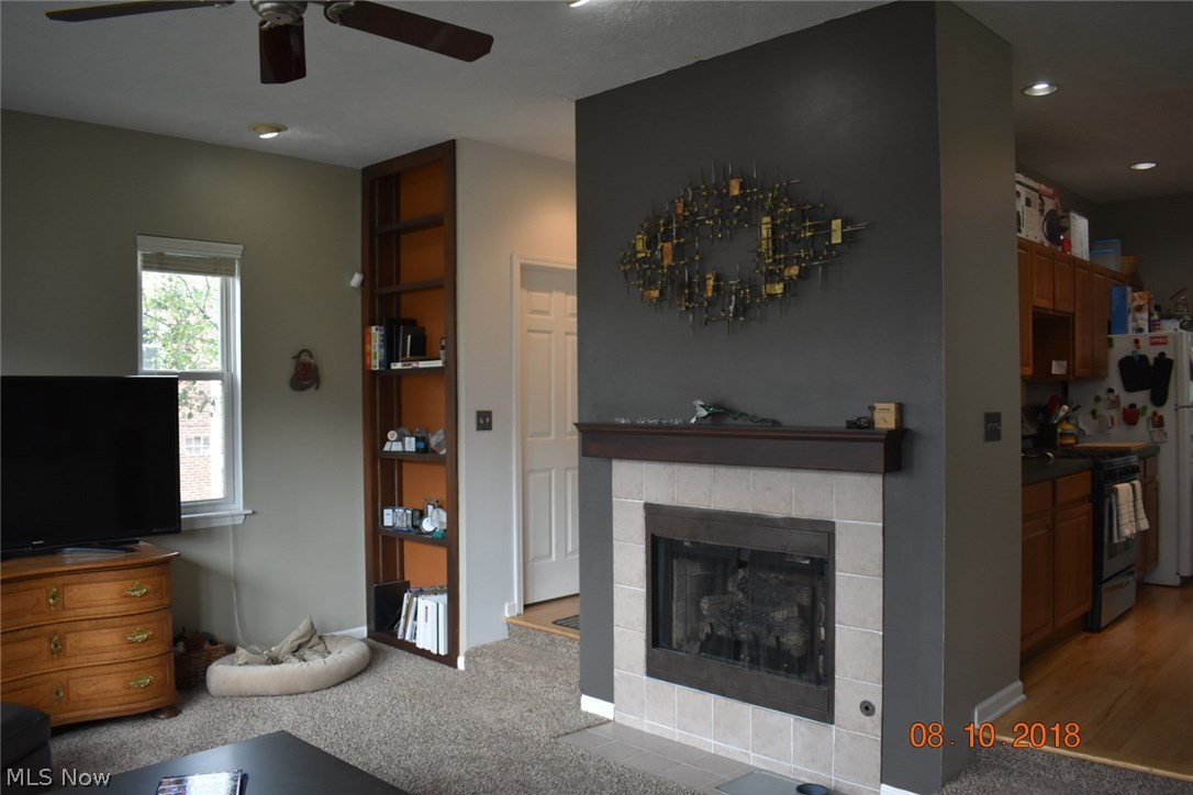 600 Literary Road Cleveland, OH 44113 - Photo 9 of 29
