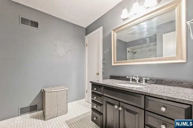 $8,000 | 845 Shadow Ridge Road, Franklin Lakes, NJ 07417