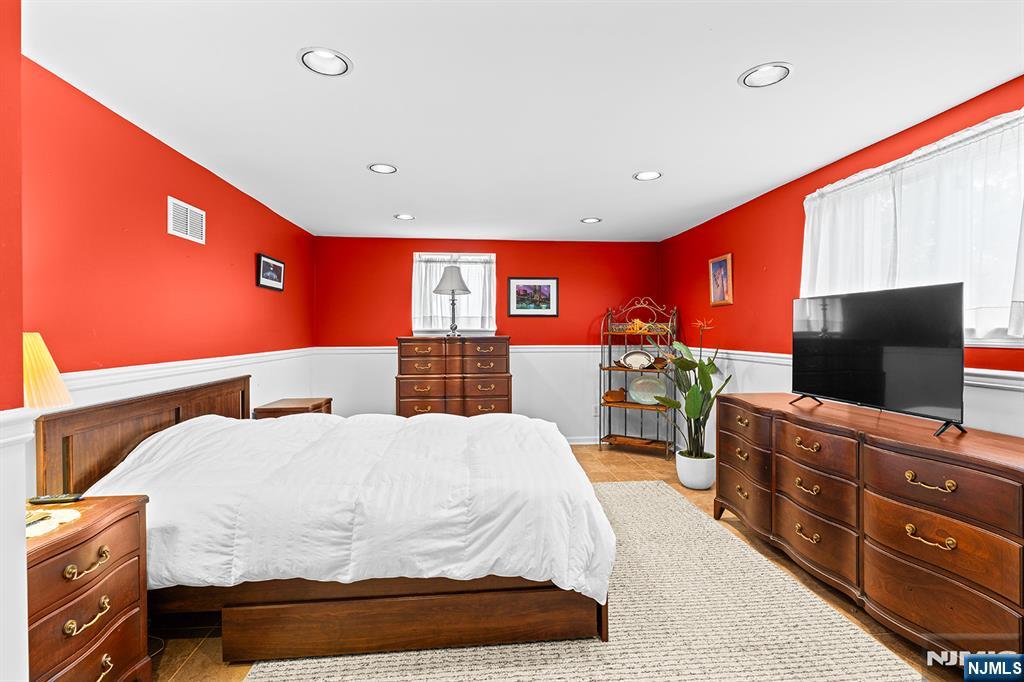 226 Mulberry Place Ridgewood, NJ 07450 - Photo 31 of 46