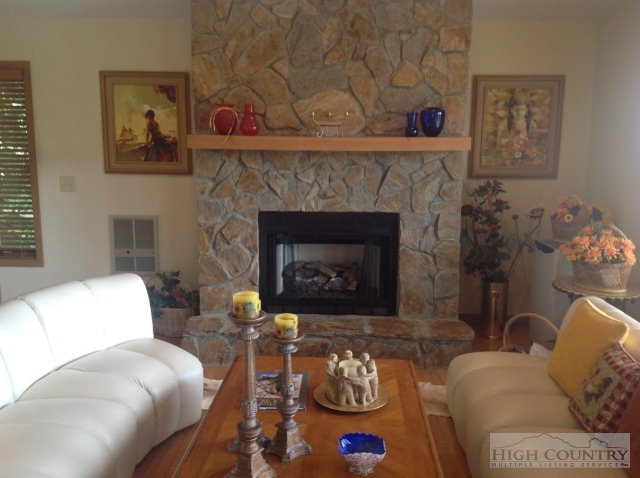 112 Grassy Gap Loop Road, Unit GGGC Beech Mountain, NC 28604 - Photo 34 of 38