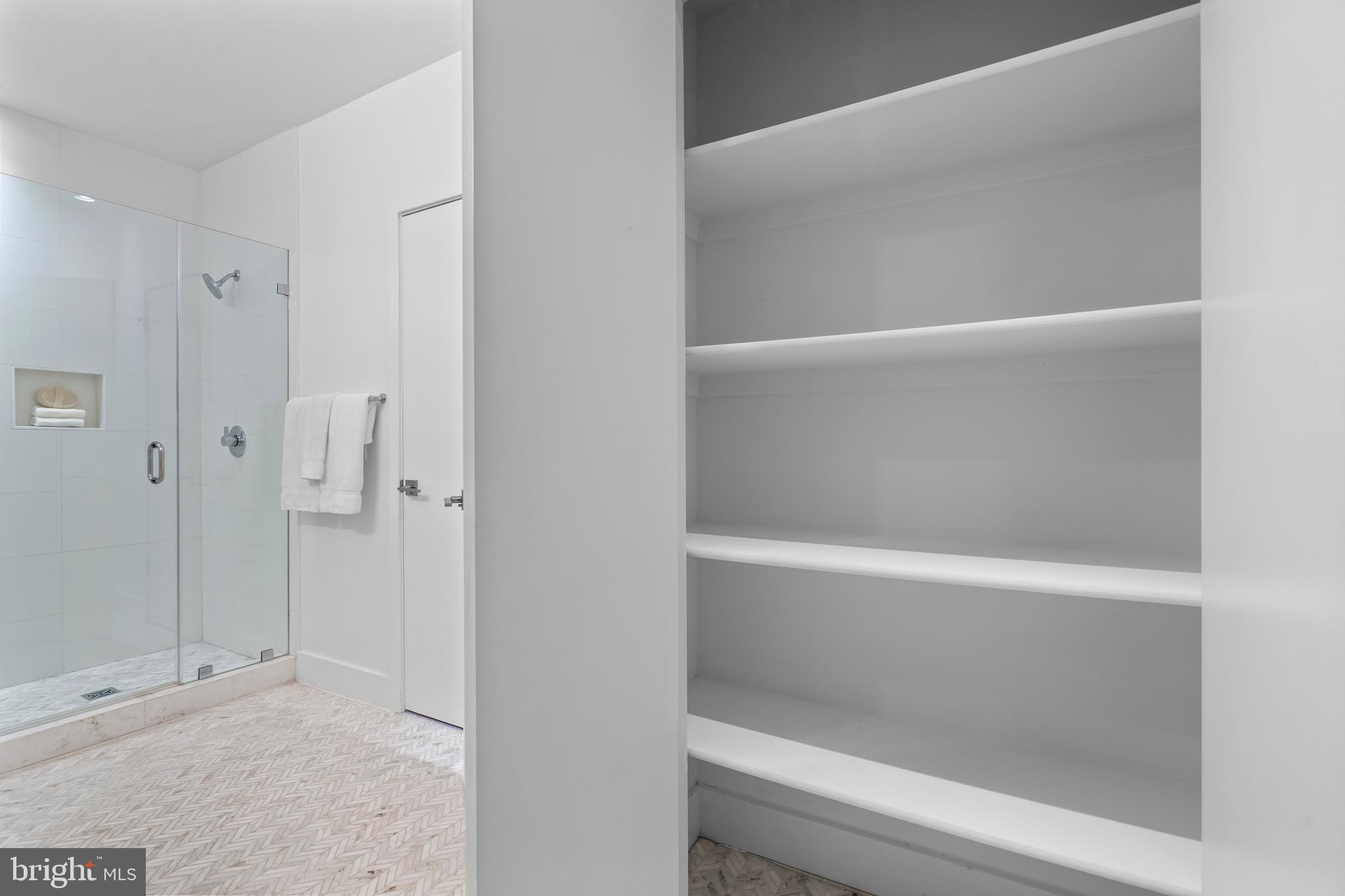 1324 E Street Southeast, Unit 201 Washington, DC 20003 - Photo 29 of 47 a bathroom with a bathtub