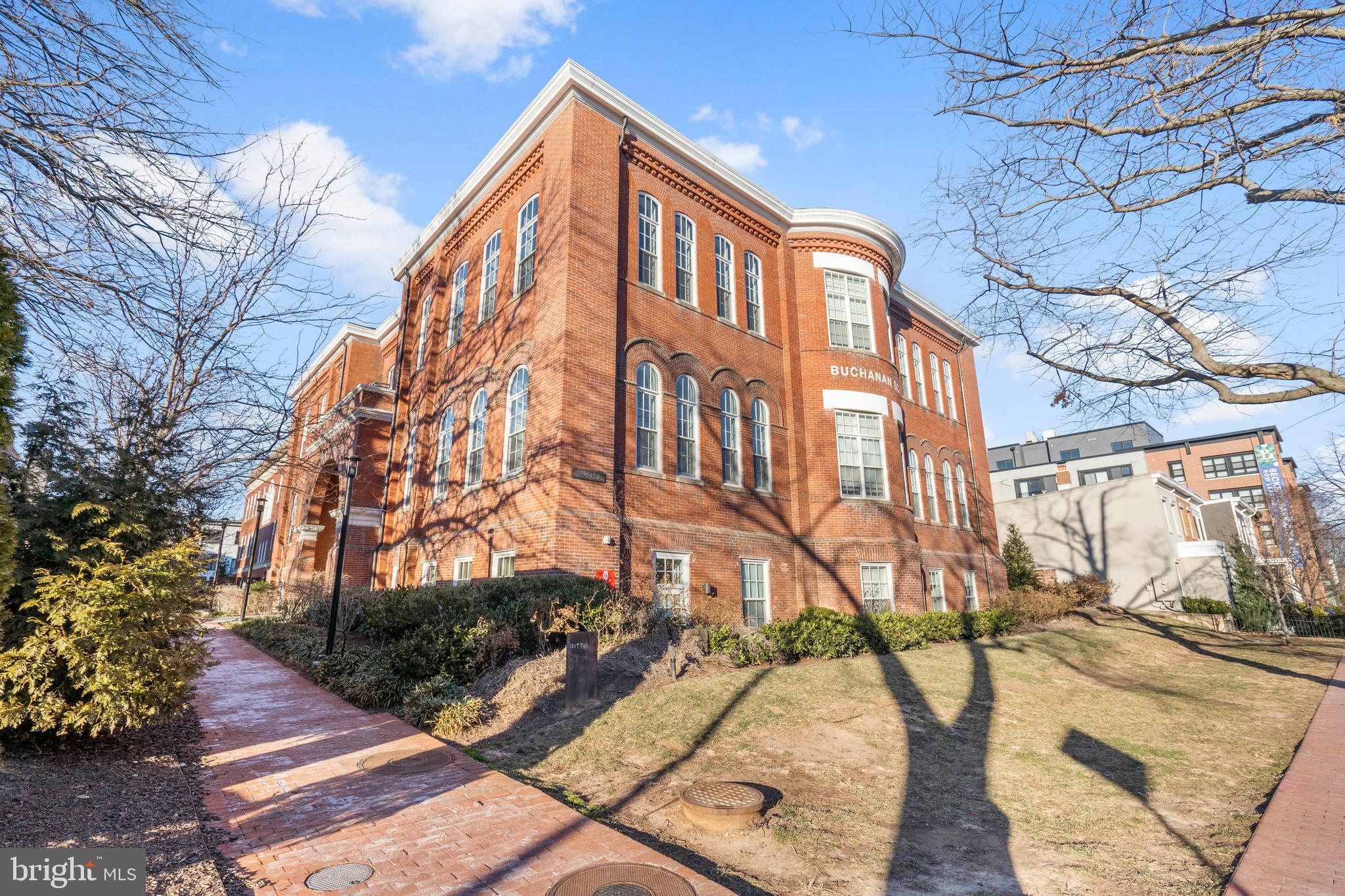 1324 E Street Southeast, Unit 201 Washington, DC 20003 - Photo 47 of 47 a view of a building