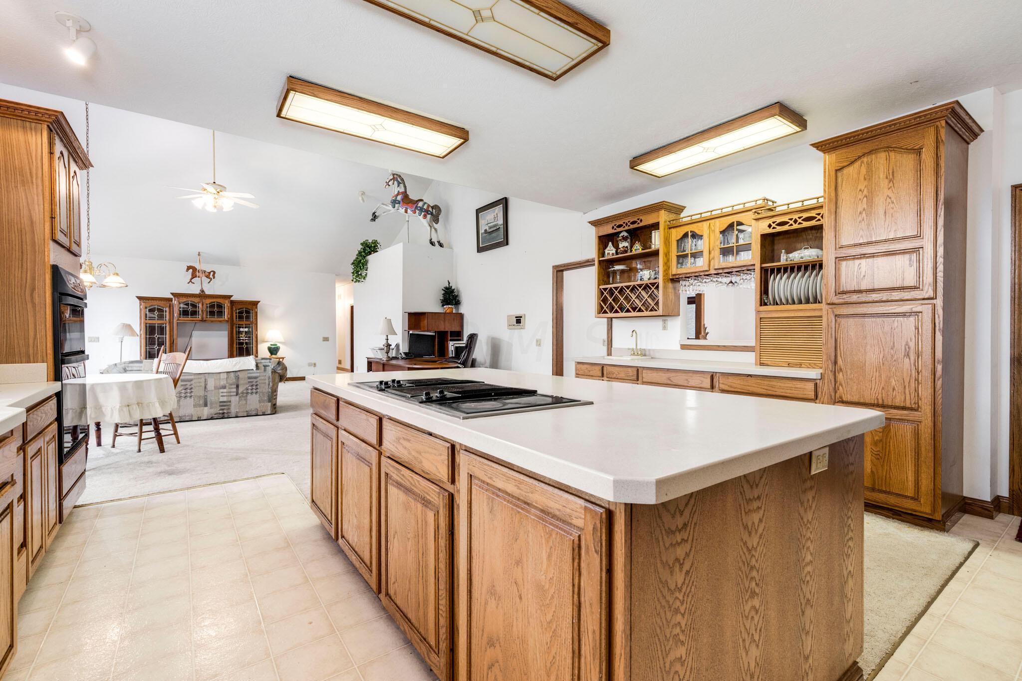 7580 Canyon Road Southeast Hebron, OH 43025 - Photo 10 of 44 2022-01-13 7580 Canyon Rd SE 32