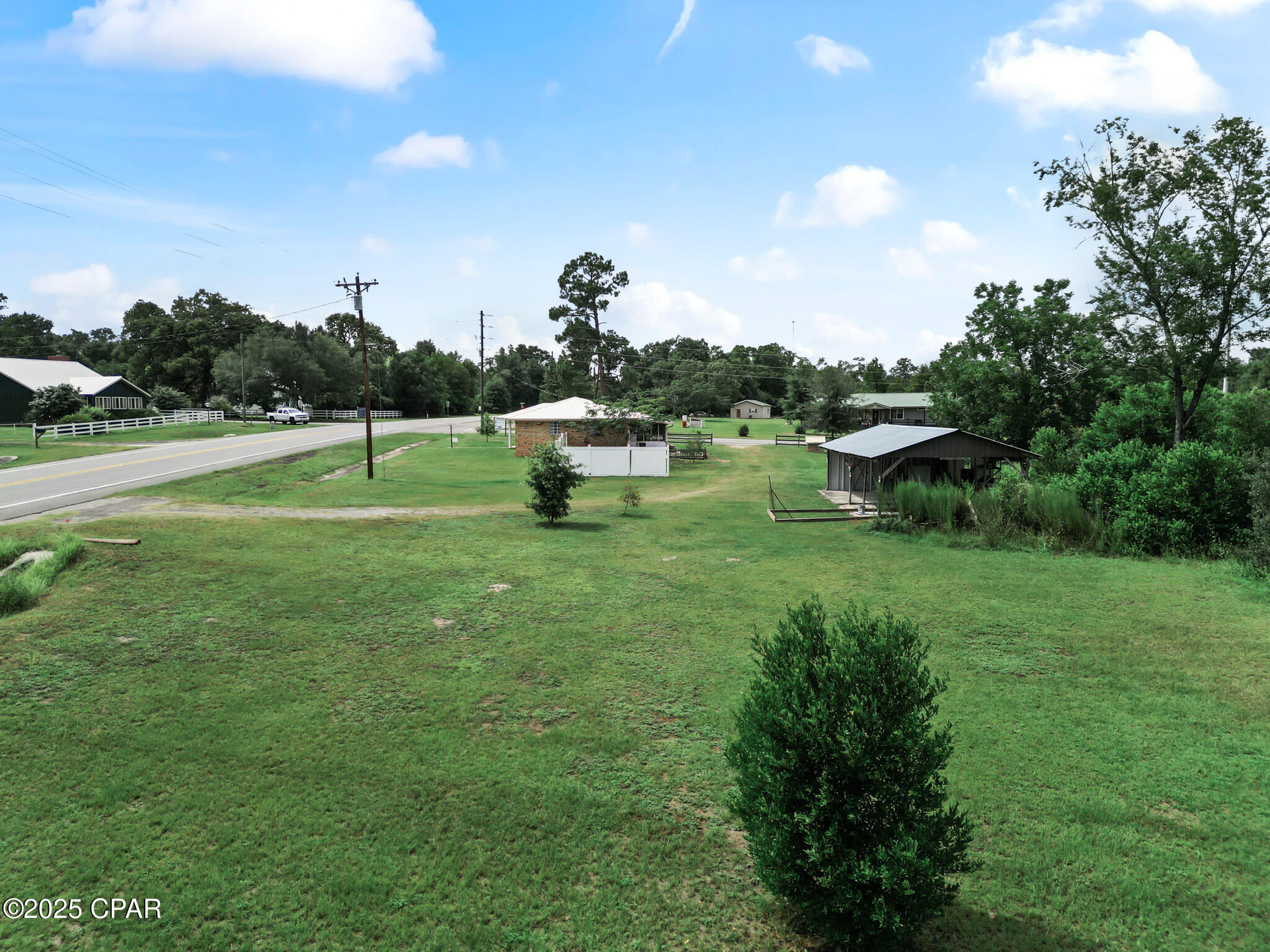 3572 Highway 69 Grand Ridge, FL 32442 - Photo 2 of 39 Gallery Image 2