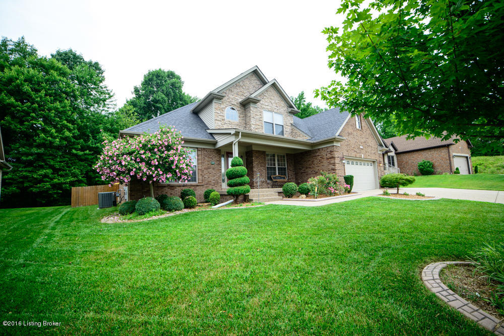 7607 Aspen Ridge Road Louisville, KY 40214 - Photo 4 of 39 7607 Aspen Ridge Road-6