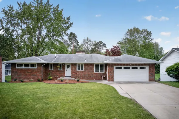 $325,000 | 6 Burrell Court, Midland, MI 48640