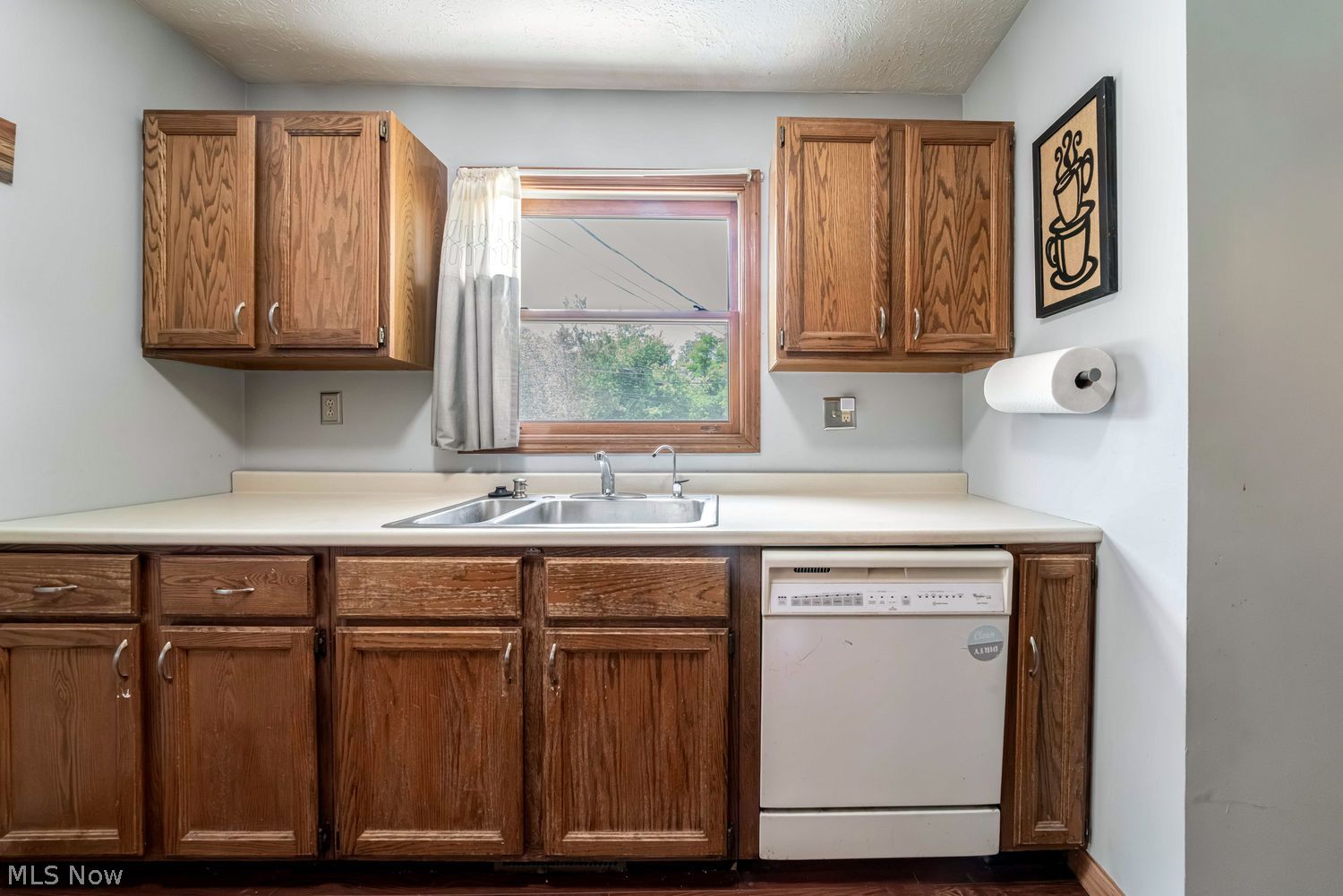 3175 Chestnut Road Seven Hills, OH 44131 - Photo 8 of 27 Gallery Image 8