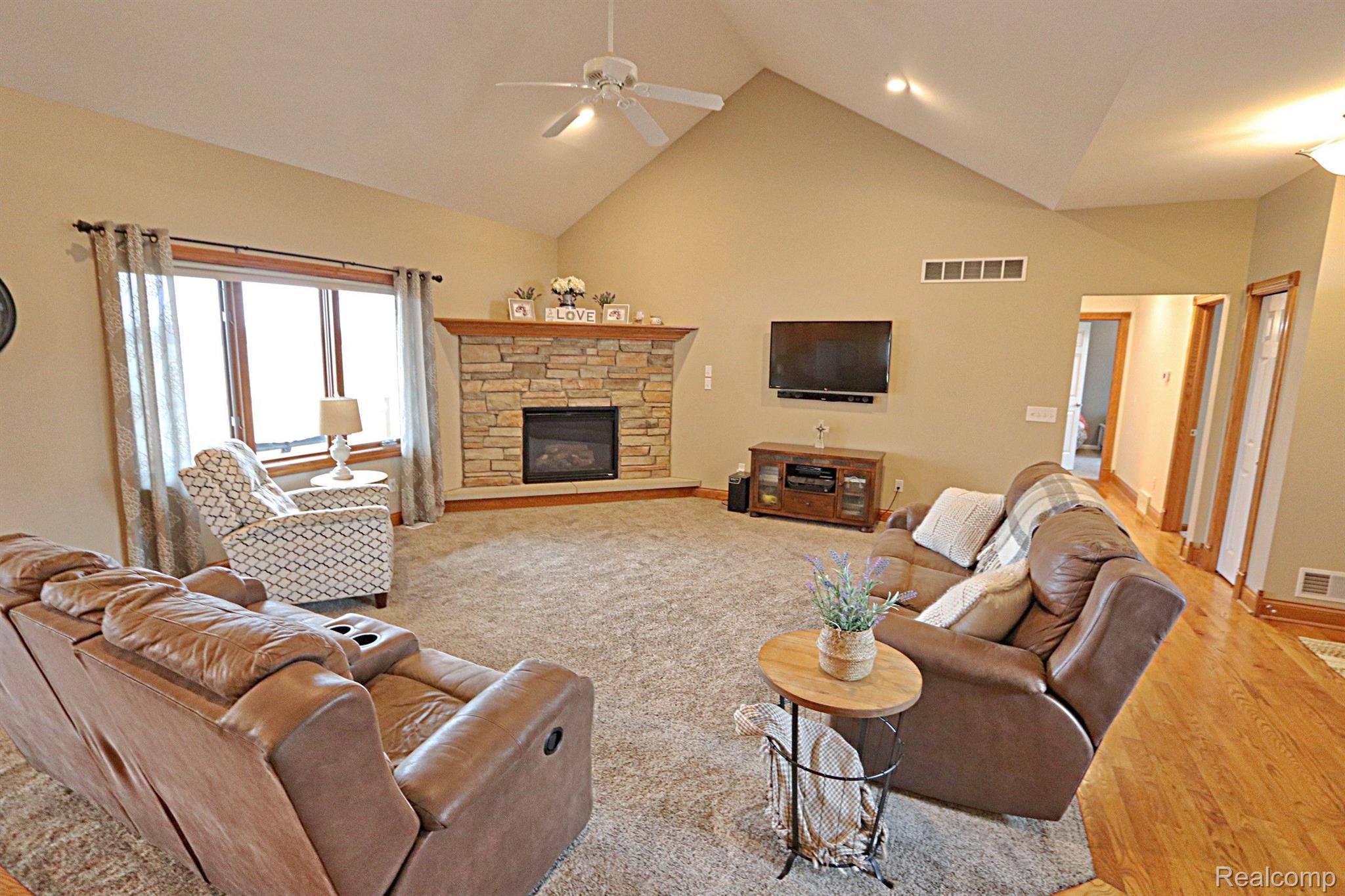 6261 North New Lothrop Road New Lothrop, MI 48460 - Photo 14 of 44 Gallery Image 14