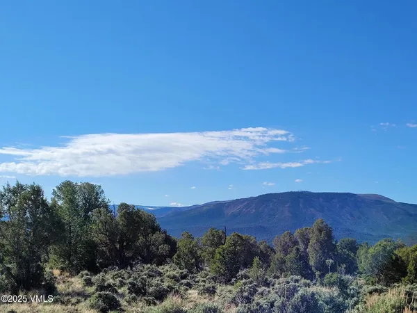 $425,000 | 650 Pinon Crest Way, McCoy, CO 80463