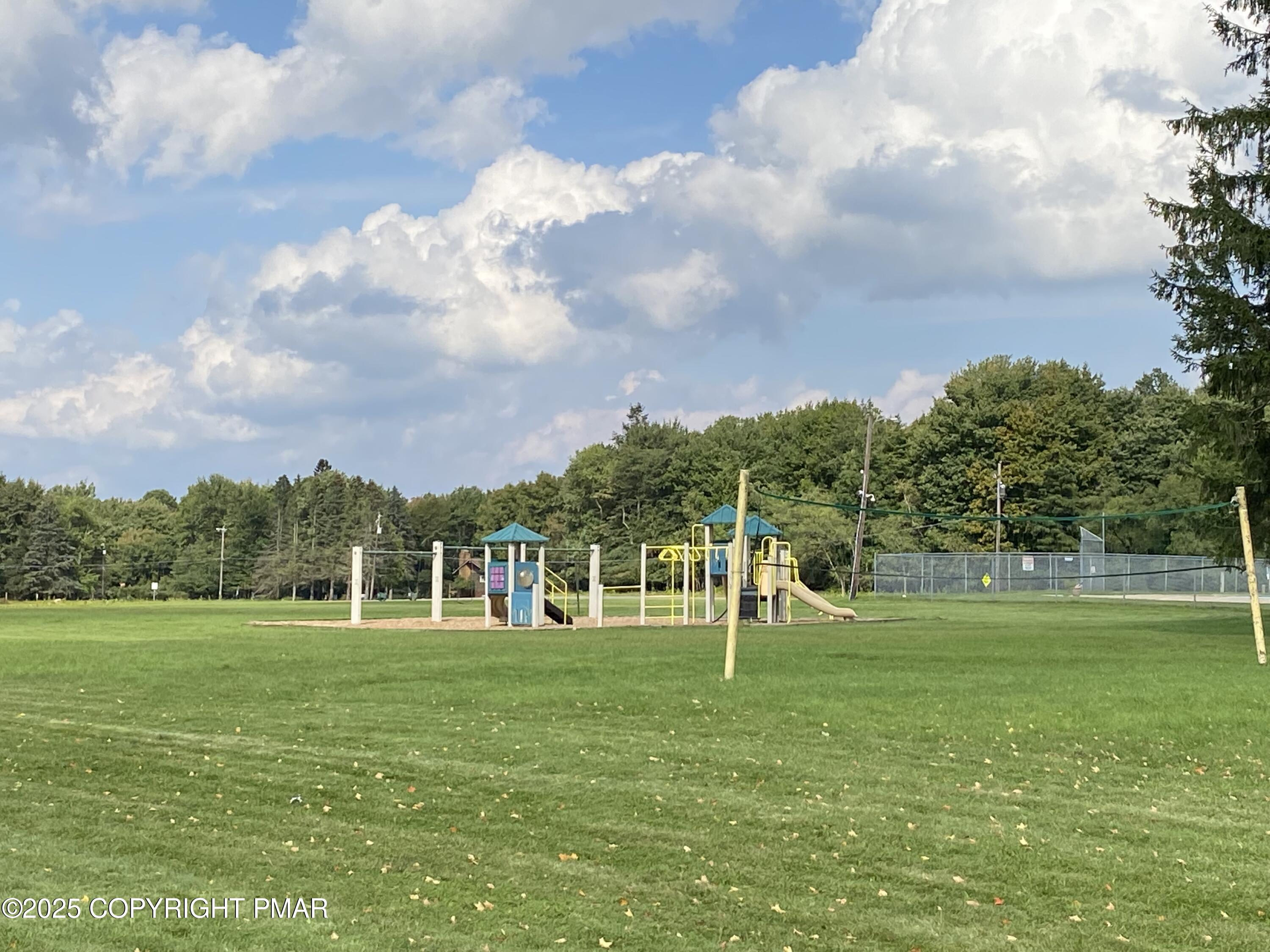 98 East Old Stage Road Albrightsville, PA 18210 - Photo 8 of 9 a view of a golf course