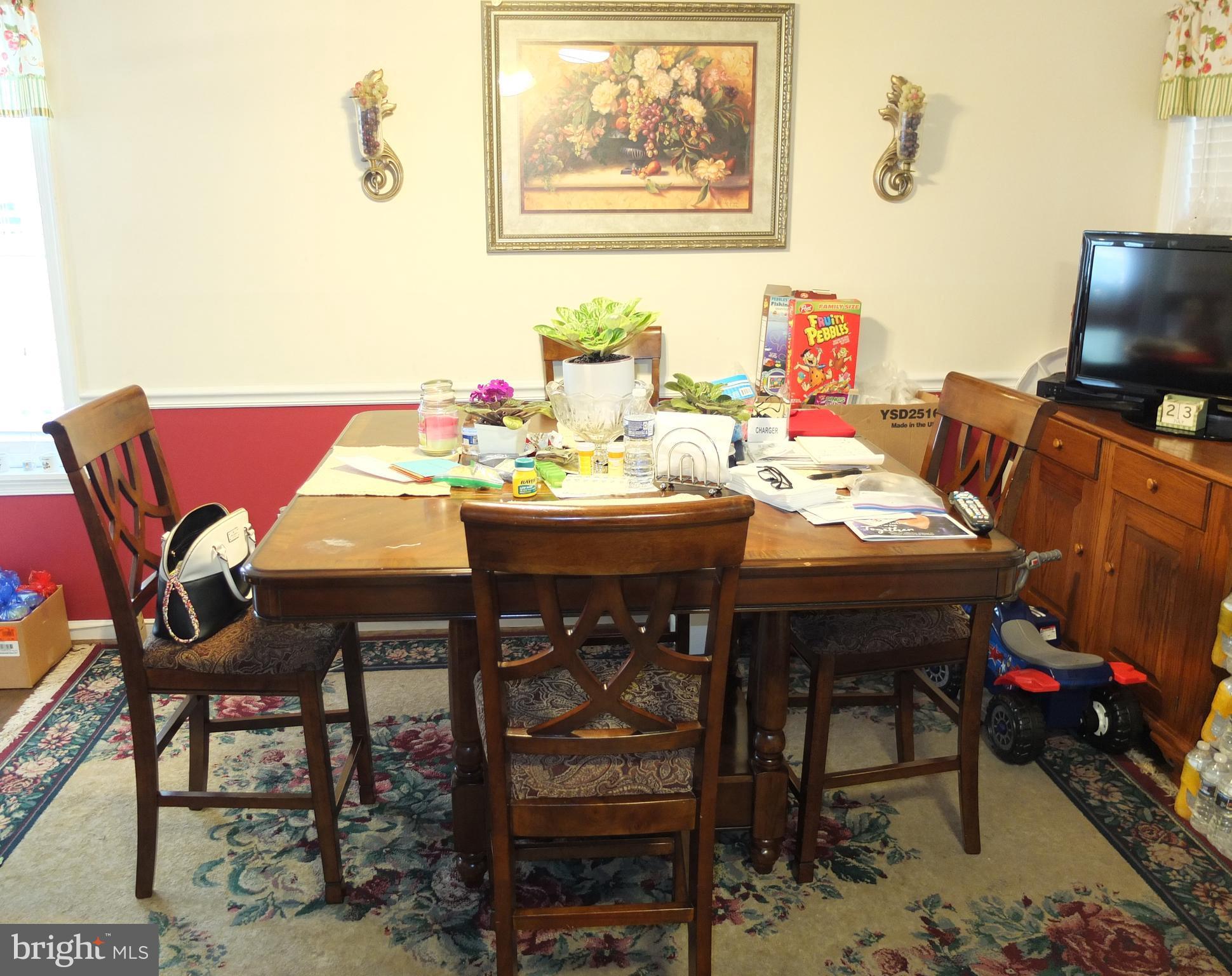 9269 Taney Road Manassas, VA 20110 - Photo 5 of 7 Dining Room