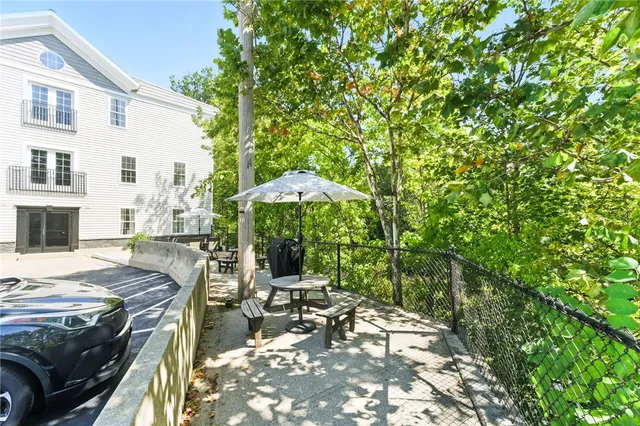 $175,000 | 148 Bernon Street, Unit 15, Woonsocket, RI 02895