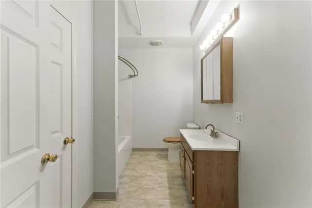 $175,000 | 148 Bernon Street, Unit 15, Woonsocket, RI 02895