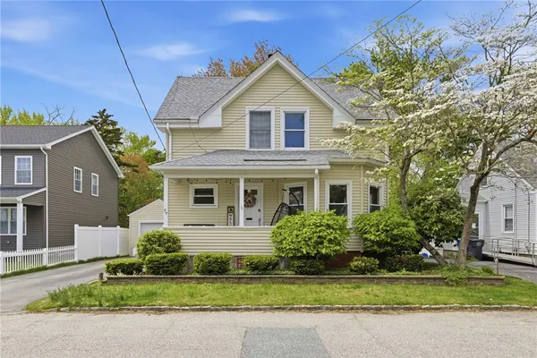 $539,900 | 27 Hemlock Avenue, Cranston, RI 02910