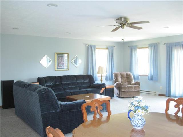 215 Baltimore Road Monrovia, IN 46157 - Photo 3 of 15 Gallery Image 3